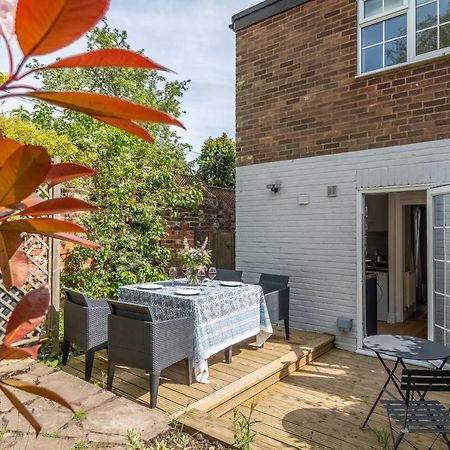 Adorable Cottage With A Log Burner In Heavenly Village - Constable Lodge Nayland Esterno foto