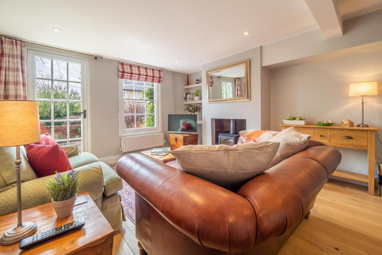 Adorable Cottage With A Log Burner In Heavenly Village - Constable Lodge Nayland Esterno foto