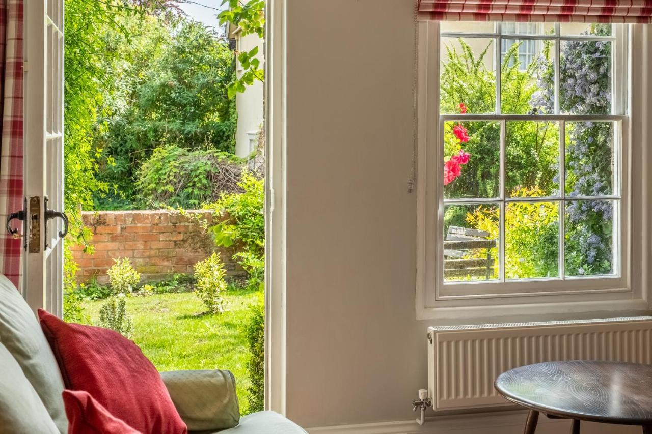 Adorable Cottage With A Log Burner In Heavenly Village - Constable Lodge Nayland Esterno foto